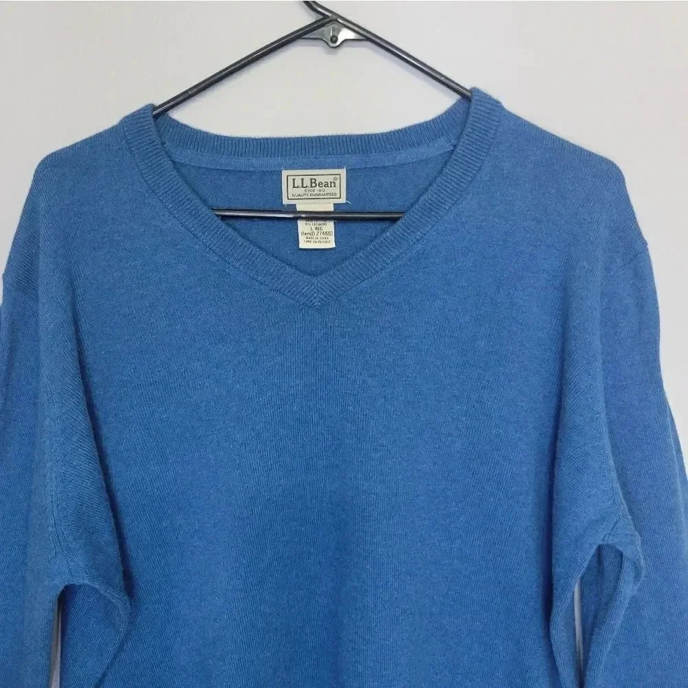 LL Bean Men's Blue Pullover V-Neck‎ Sweater Size Large